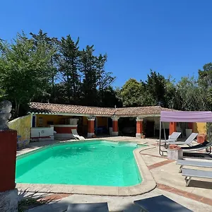 Apartment Le Clos De L'isle Arles